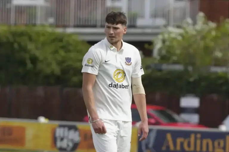 Crocombe and Stanley spearhead England Lions pace rebuild against South Africa A