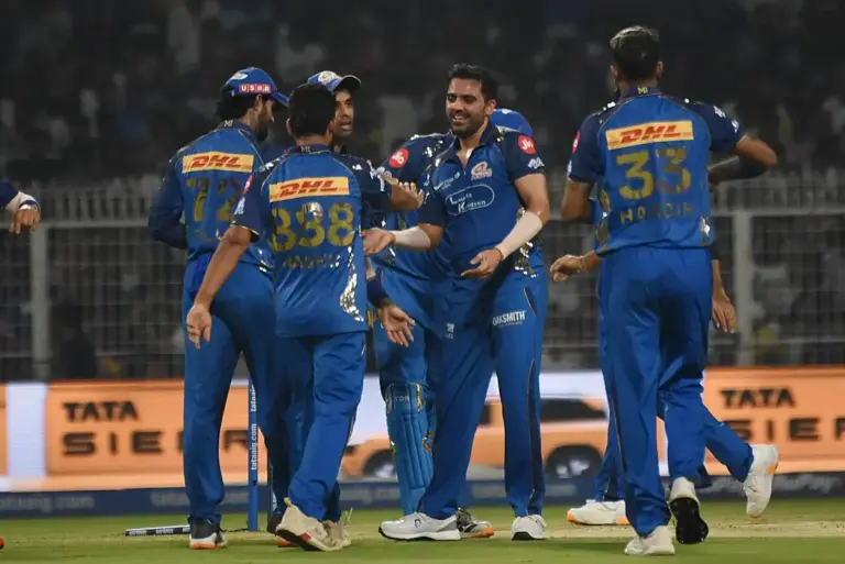MI coach comments on the collision between Deepak Chahar and Ryan Rickelton