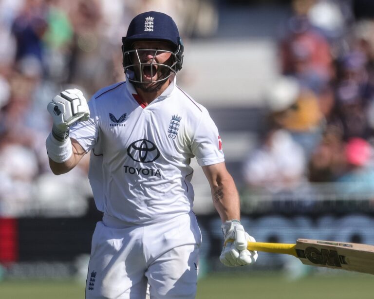 Duckett Fitness Admission Reframes England Fightback