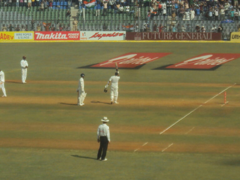 Pretorius Blitz Fires San Francisco Top In MLC Chase